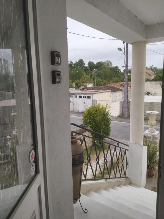 Chambre Cesar B&B- Au 1Er - Villa Chaumonty Périgueux Exterior foto